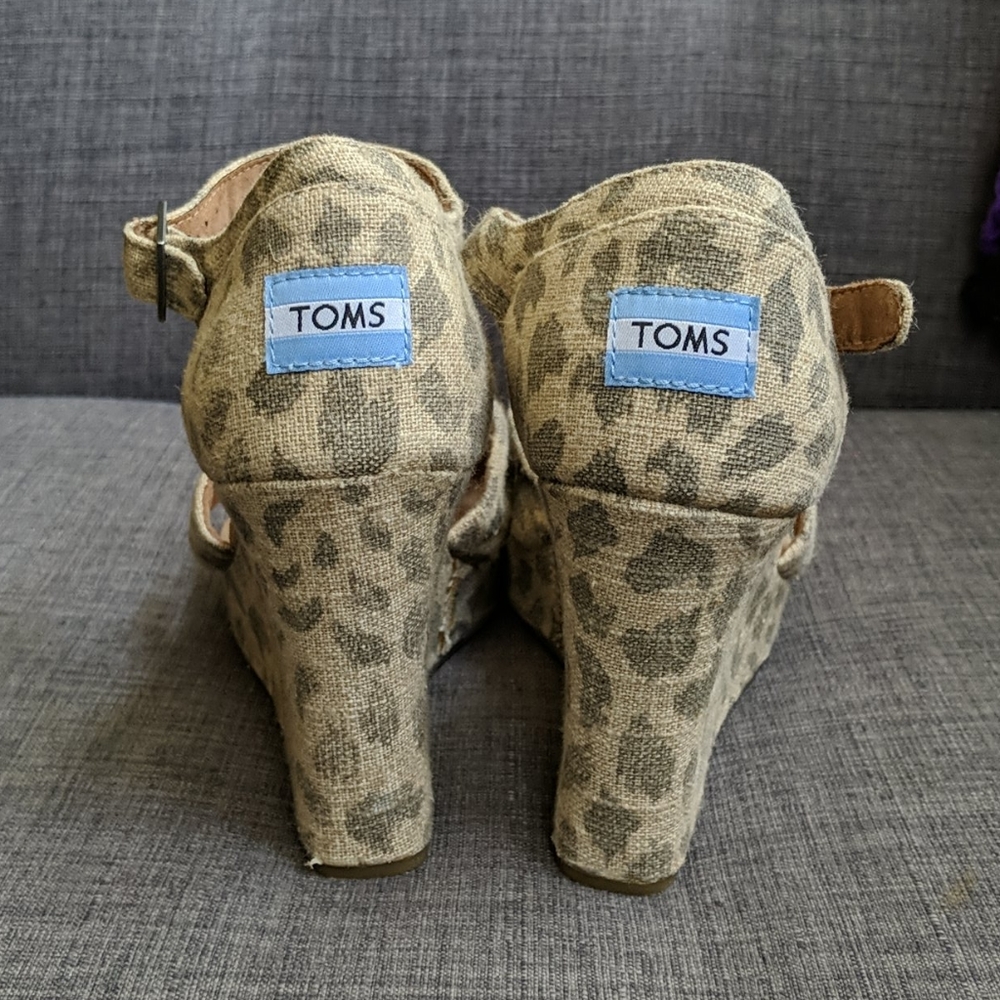 Leopard Wedges - Picture 2 of 3
